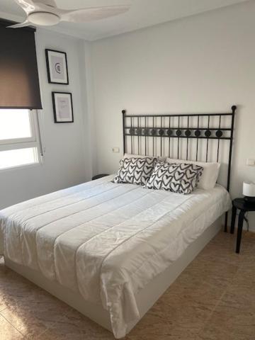 Centrico Apartamento Con Todo A Estrenar En La Playa ซานตาโปลา ภายนอก รูปภาพ